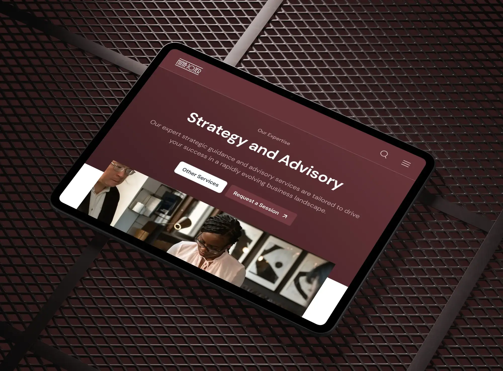 Nina-Jojer expertise page mockup